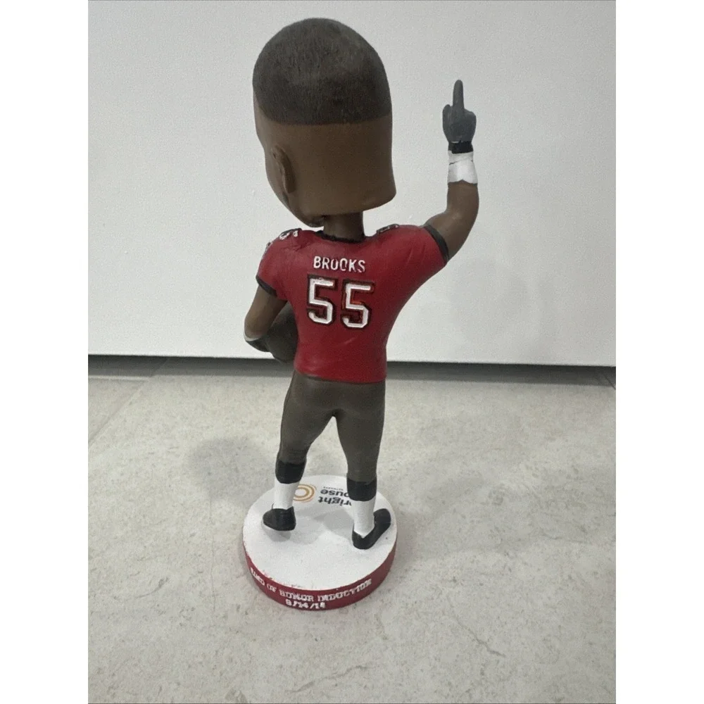 NFL Tampa Bay Buccaneers Derrick Brooks Ring of Honor Bobblehead SGA